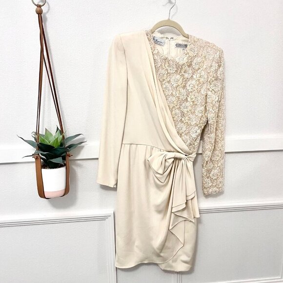 Vintage Fred Hayman Carolina Herrera Ivory Beaded Dress Size 10 - Picture 1 of 15